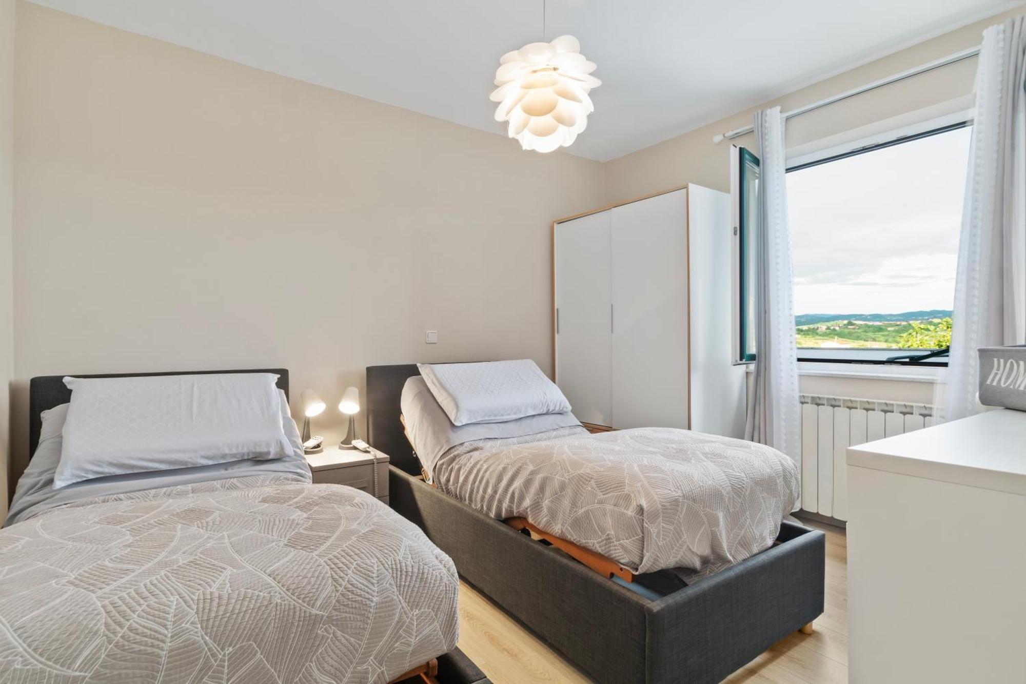 Nat Apartments โคเปร์ ภายนอก รูปภาพ