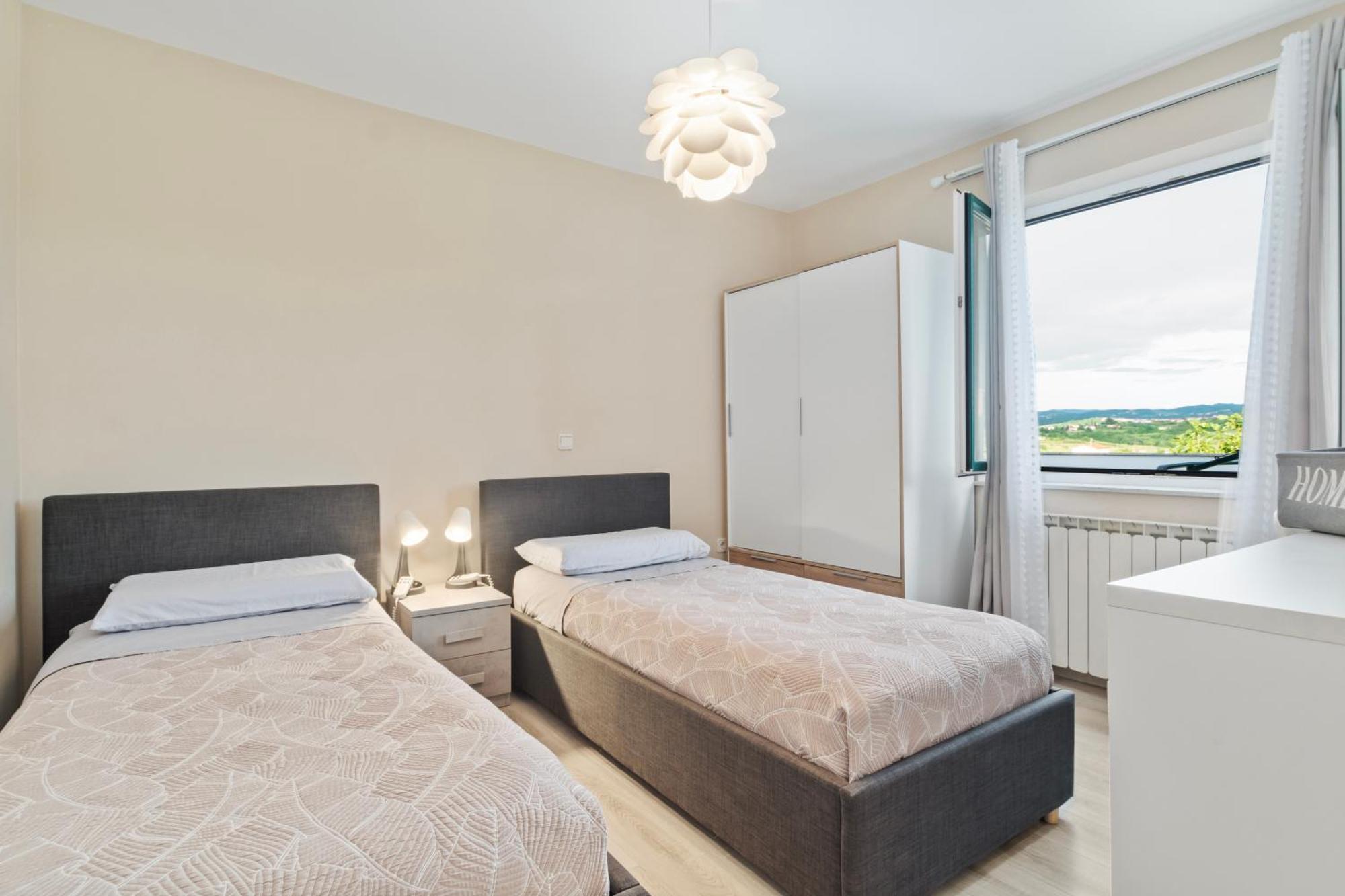 Nat Apartments โคเปร์ ภายนอก รูปภาพ